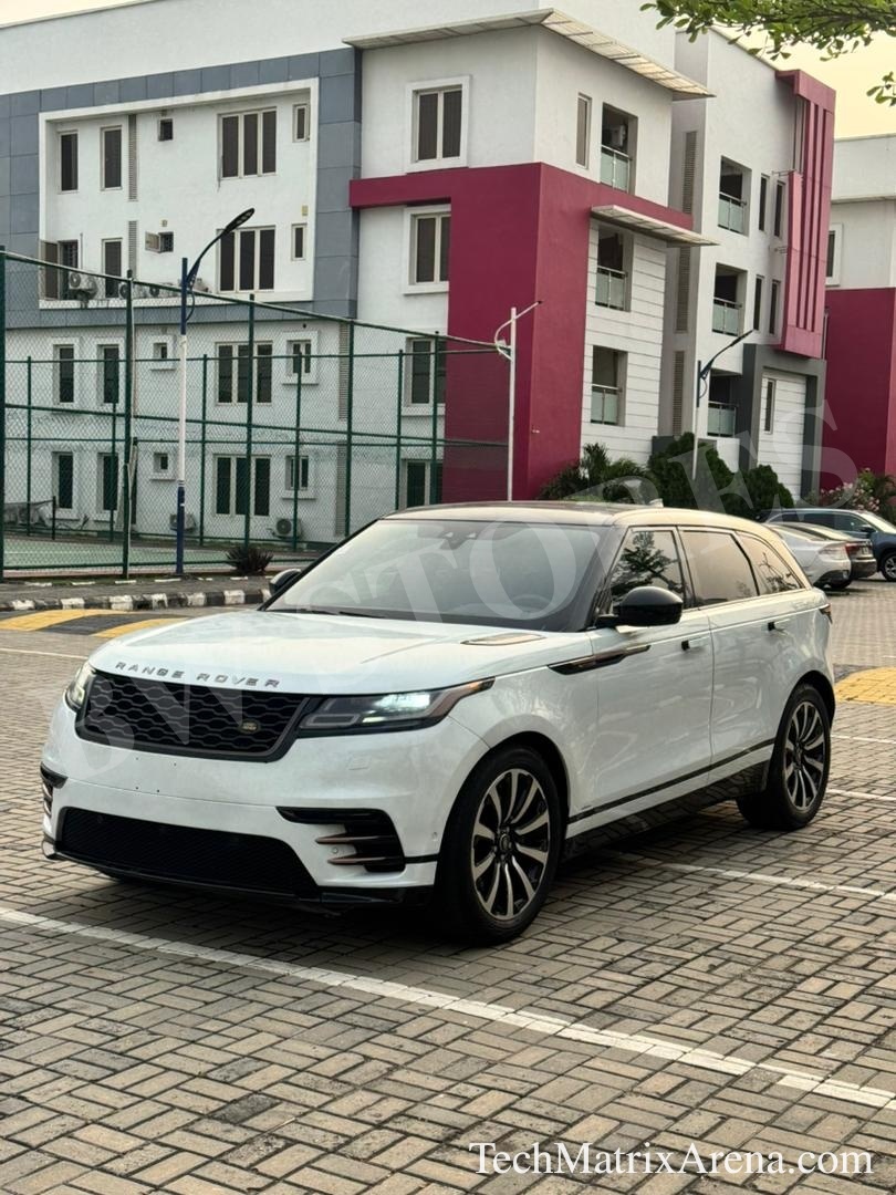 2018 RANGE Velar
