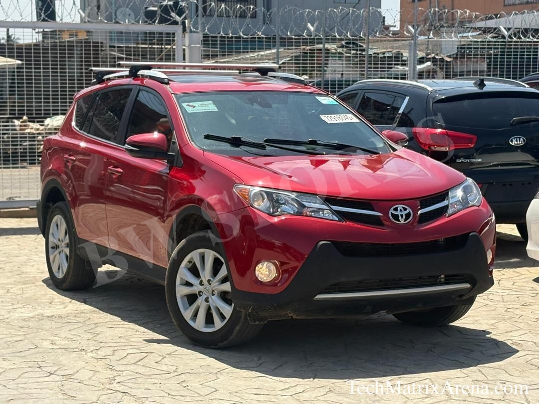 2016 TOYOTA RAV4