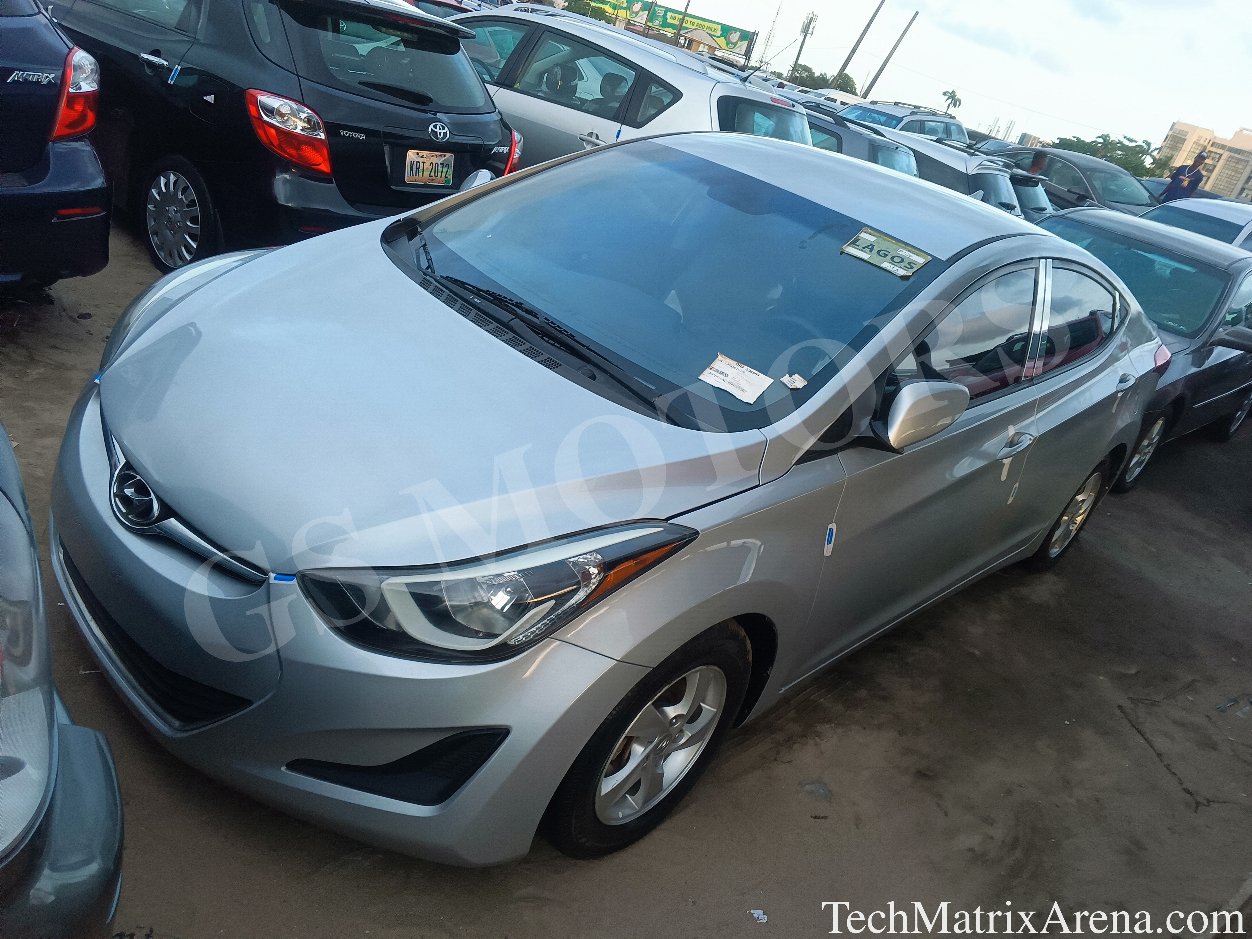 2014 HYUNDAI Elantra